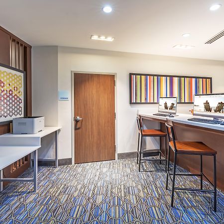 Holiday Inn Express & Suites Parsons Exterior foto
